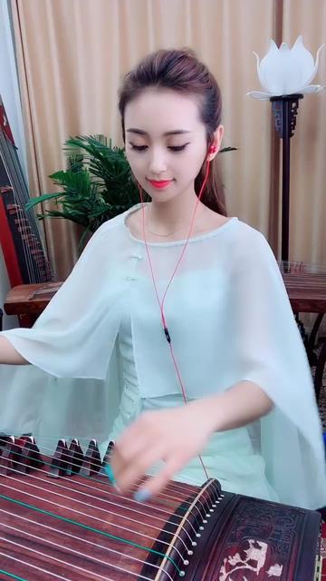 千艺(每天晚上91点古筝直播) - 粤语歌 ,大家来猜歌名?