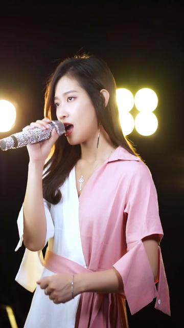 亮声王晴 - 愿努力奋斗的人,都能被生活温柔以待#撕夜 #阿杜 - kol