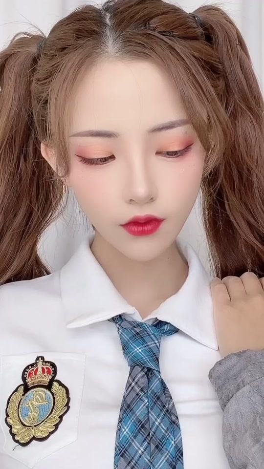 抖音薇薇今天下凡了吗数据-直播,带货,mcn,粉丝数,联系方式 - toobig