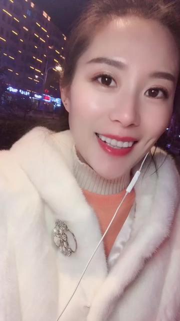 晓阳姐情感主播 - 喜欢到极致,是占有,爱到极致是成全@抖音小助手