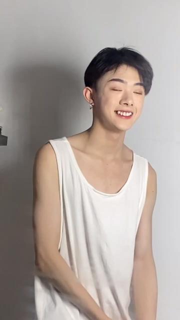 陈家苇lucky - 别怕 我保护你#solom #高马尾男孩 - kol 数据,网红